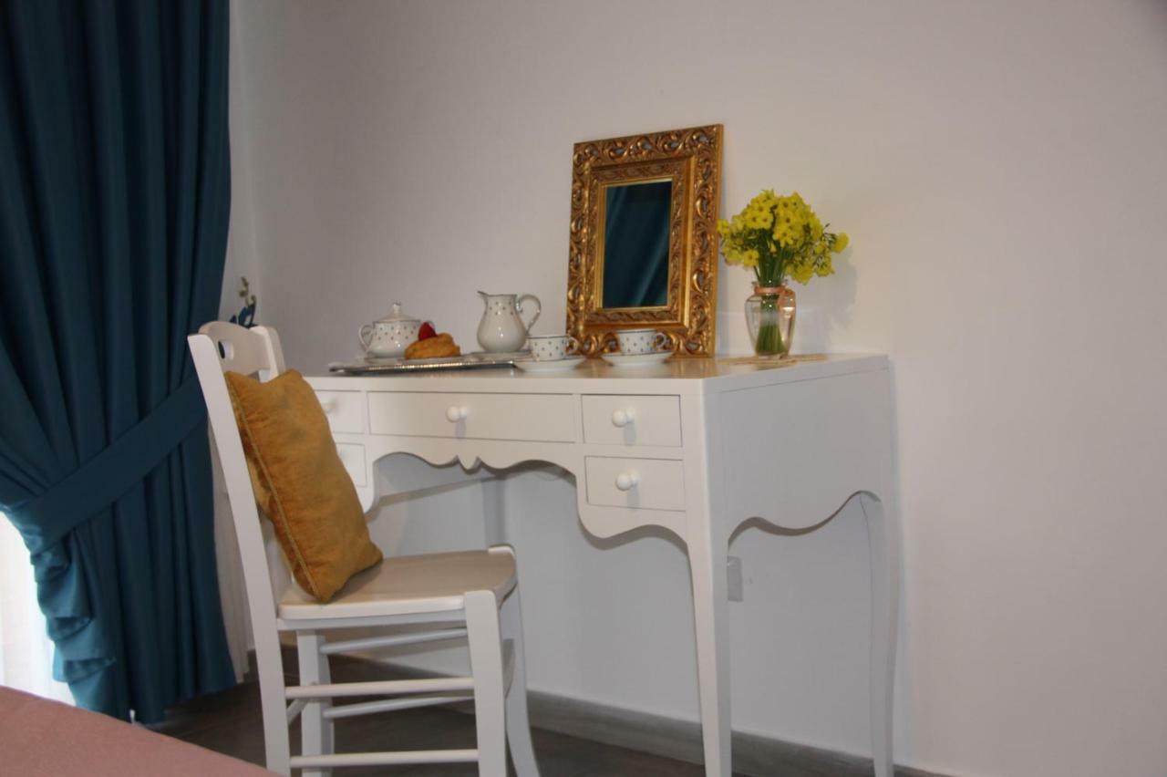 Bed and Breakfast Casa Amigdala Castellabate Exterior foto